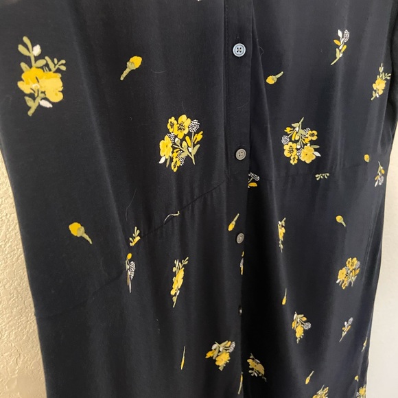 NWT Navy Floral Button Down Flare Dress - Picture 5 of 8